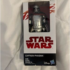 Captain Phasma Star Wars action figure